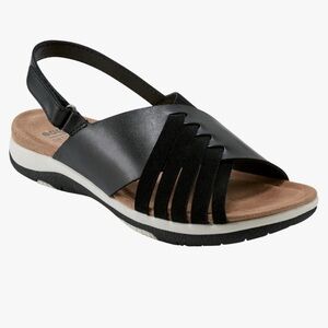 Earth Women's Suzie Flat Sandal Size 6,5. New.